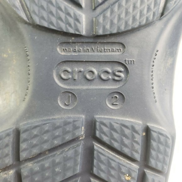 Crocs Clogs Kids Junior Size  2 Removable Faux Fur Lined Slip On Shoes - Picture 9 of 9